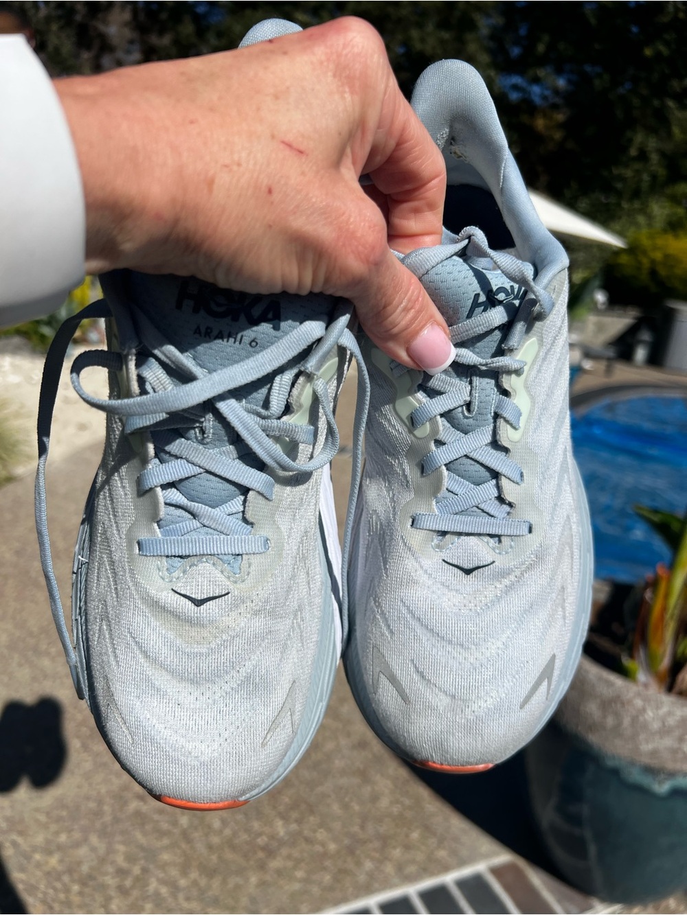 Hoka Arahi 6 Light Blue Athletic Running Shoes